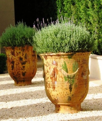 Anduze Urn - Authentic Flamme weathered